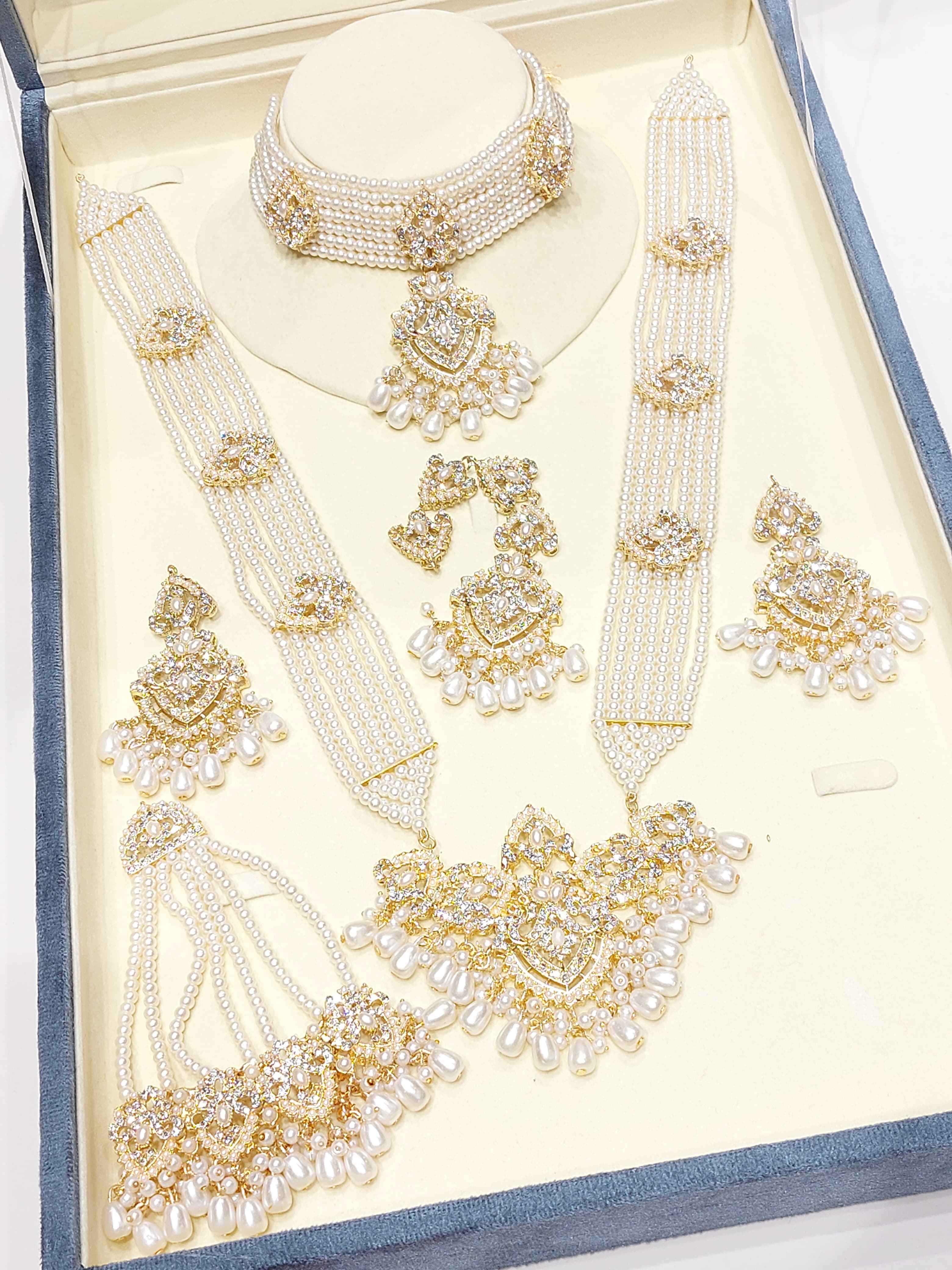 Majestic Pearl Empress Set for Women