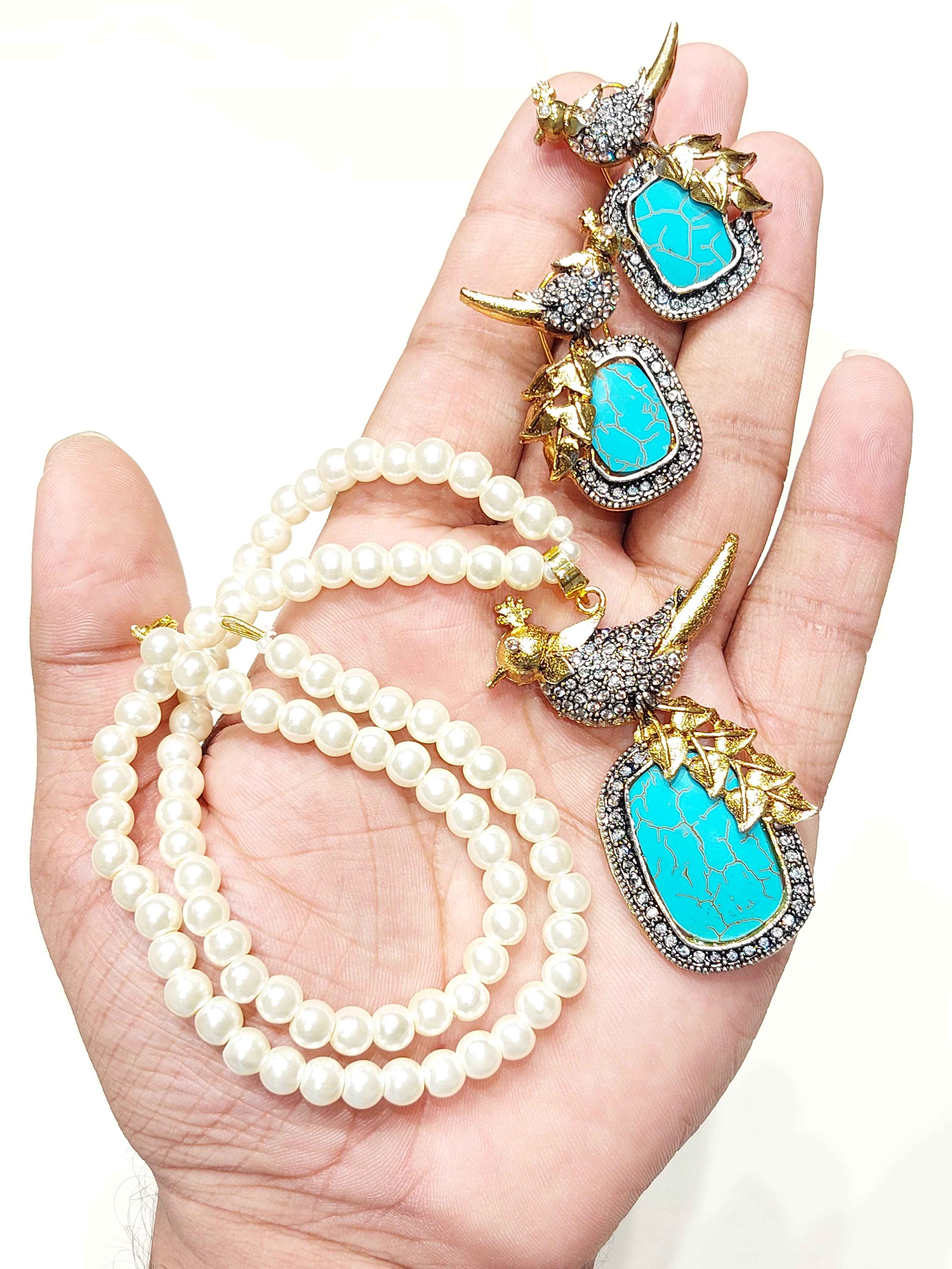 Majesty's Woven Grandeur Set for Women