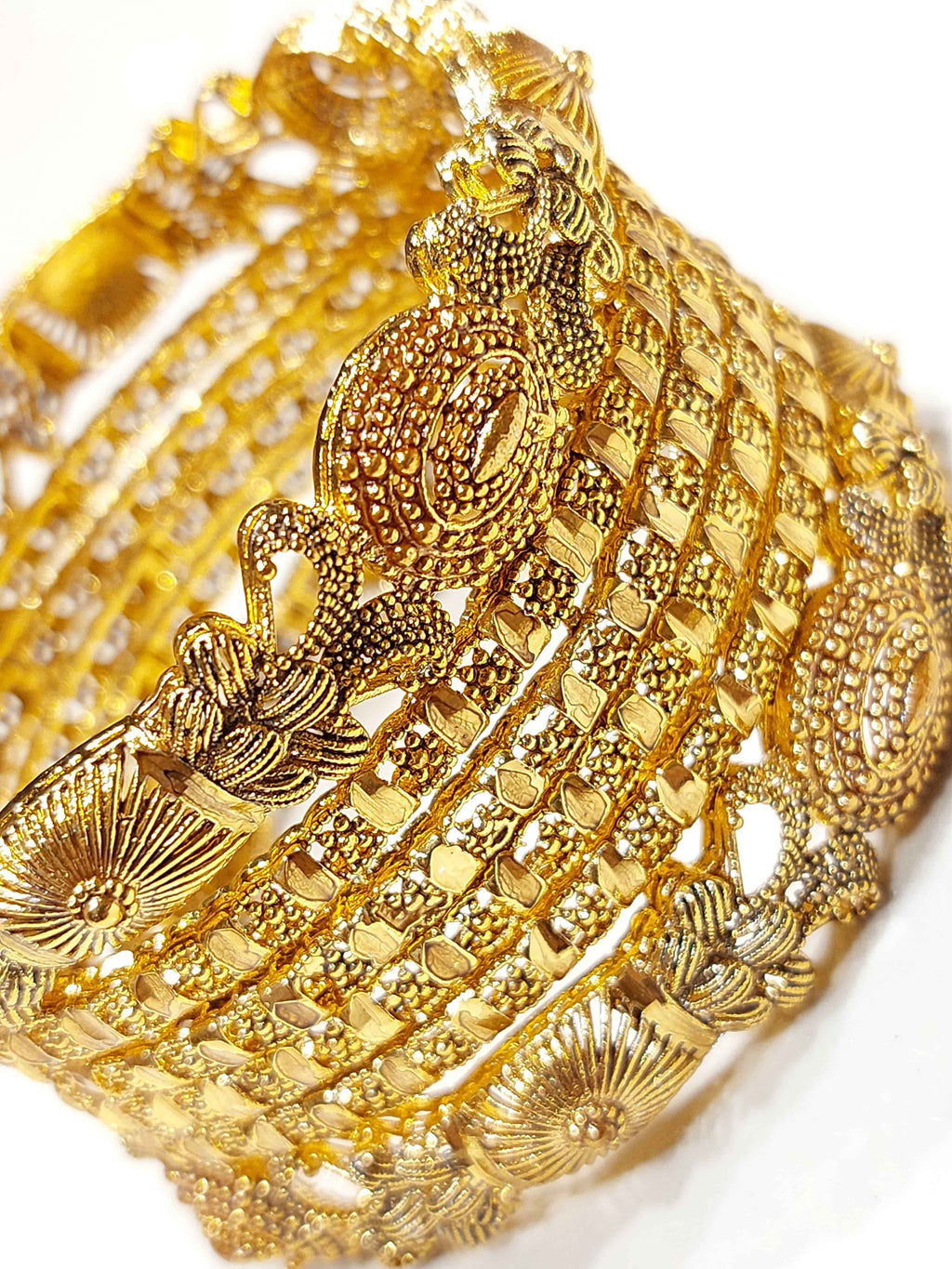 Majesty's Grand Regal Ensemble for Women