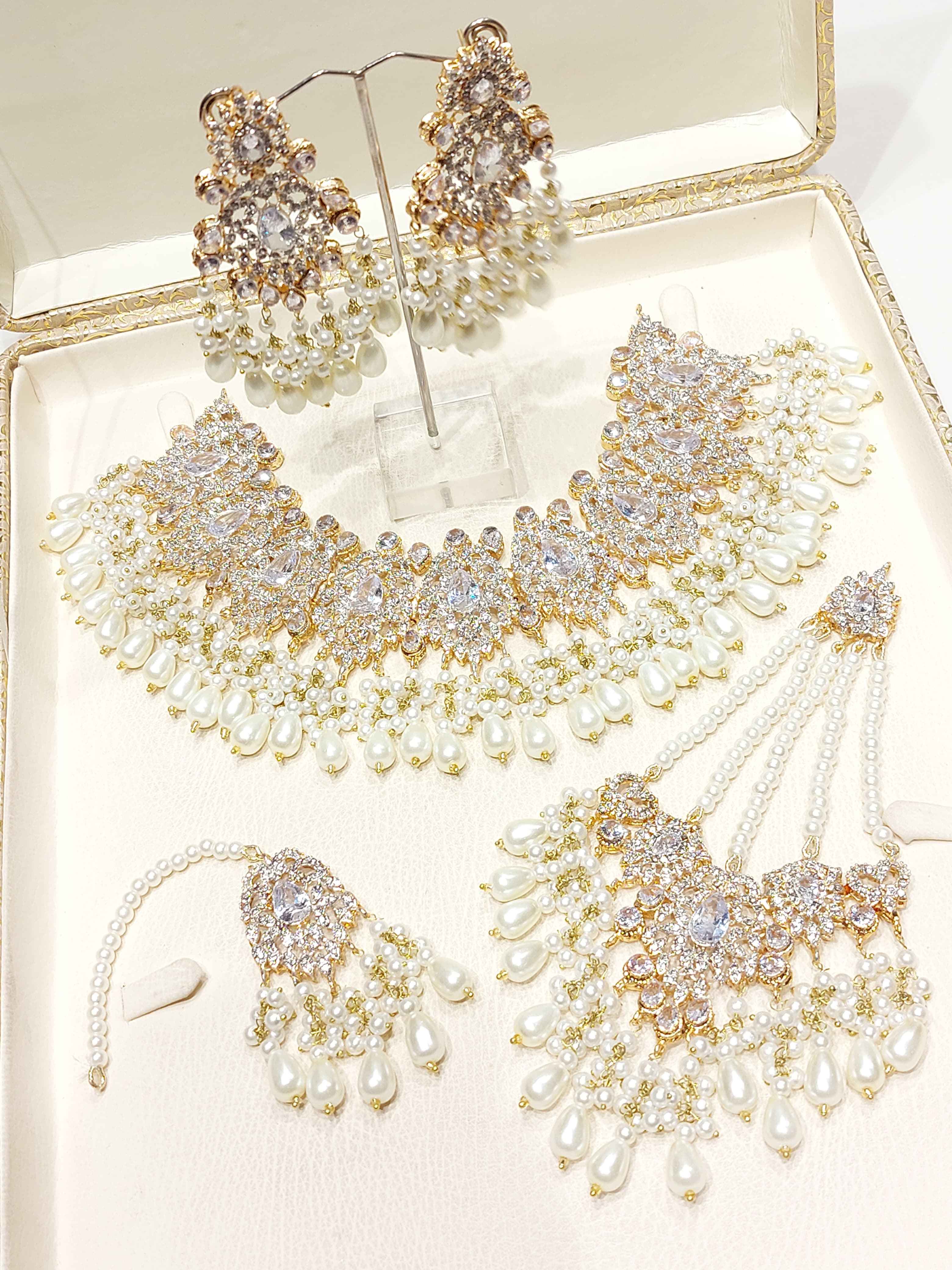 Majestic Allure – Luxury Crystal & Pearl Jewelry Set