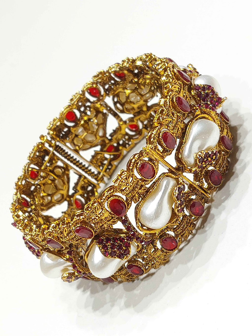 Majestic Royal Garden Kada for Women