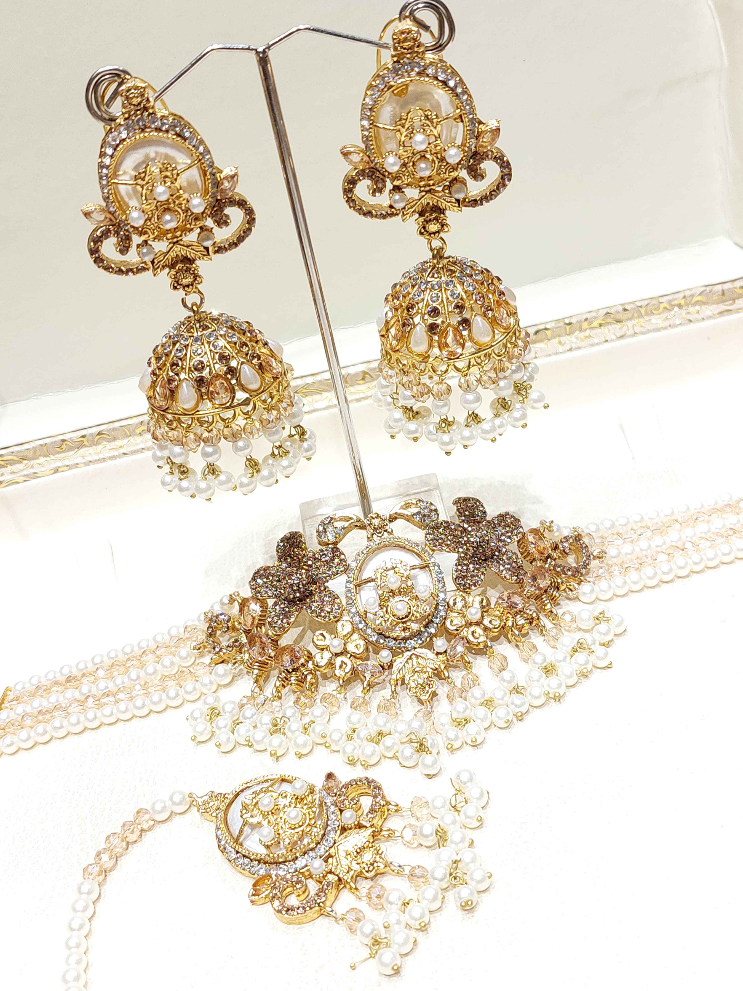 Majestic Royal Bridal Set For Women