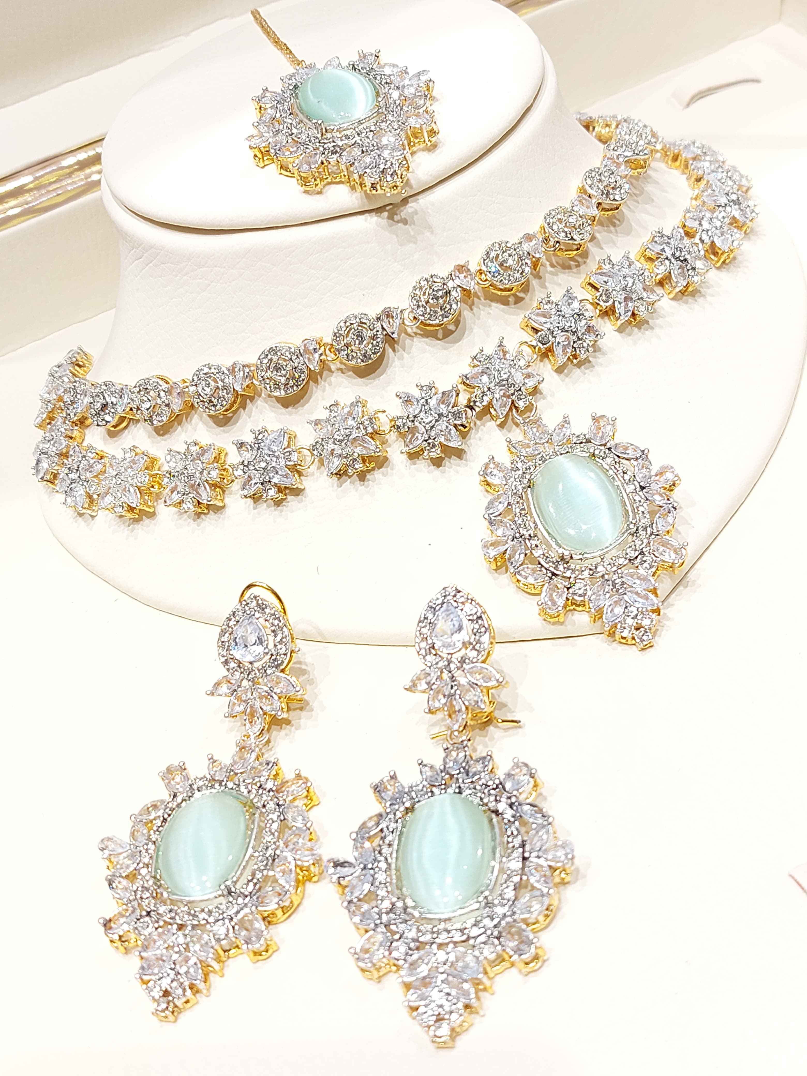 Majestic Mughal Multi-Stone Set for Women