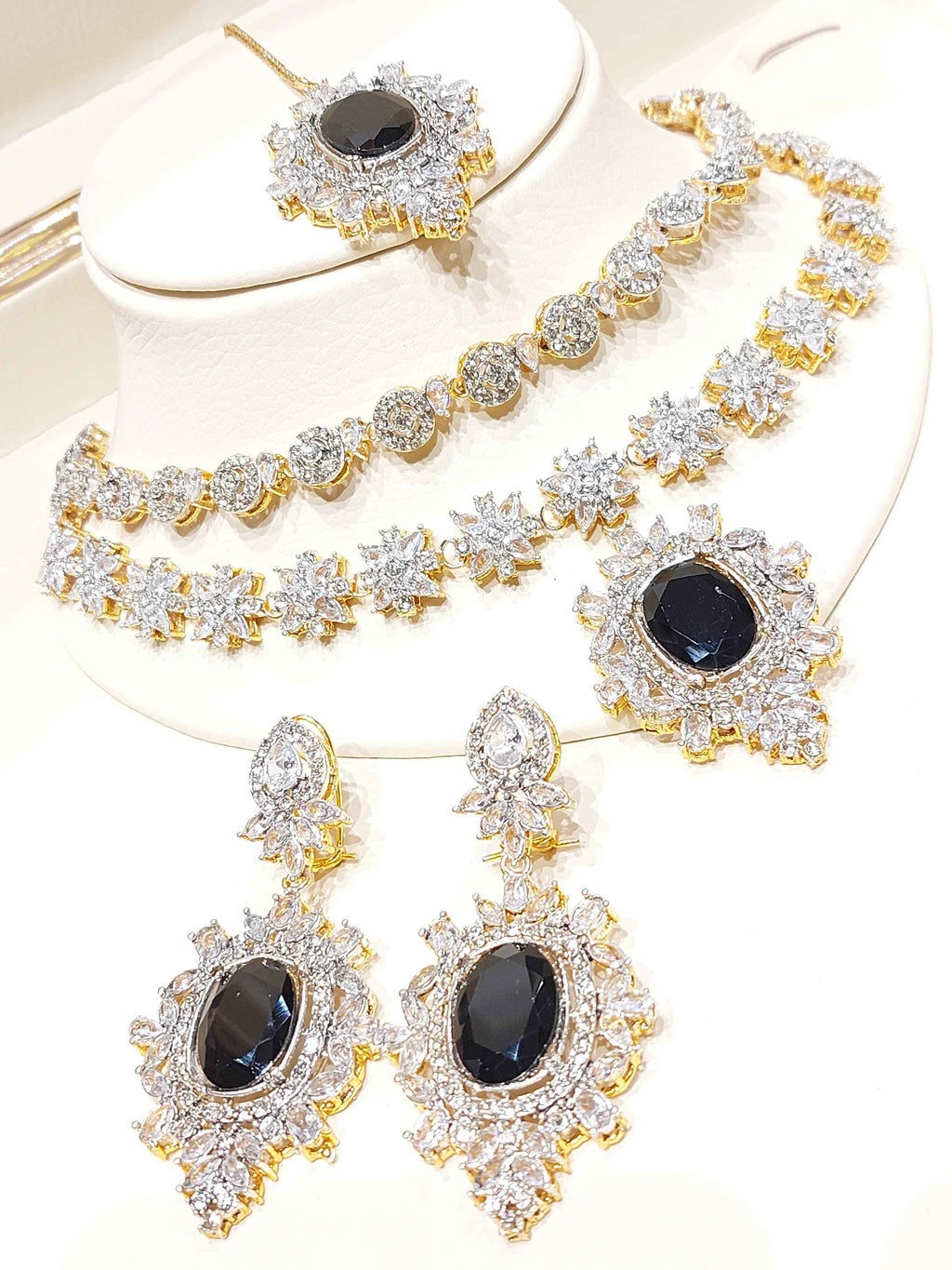Majestic Mughal Multi-Stone Set for Women