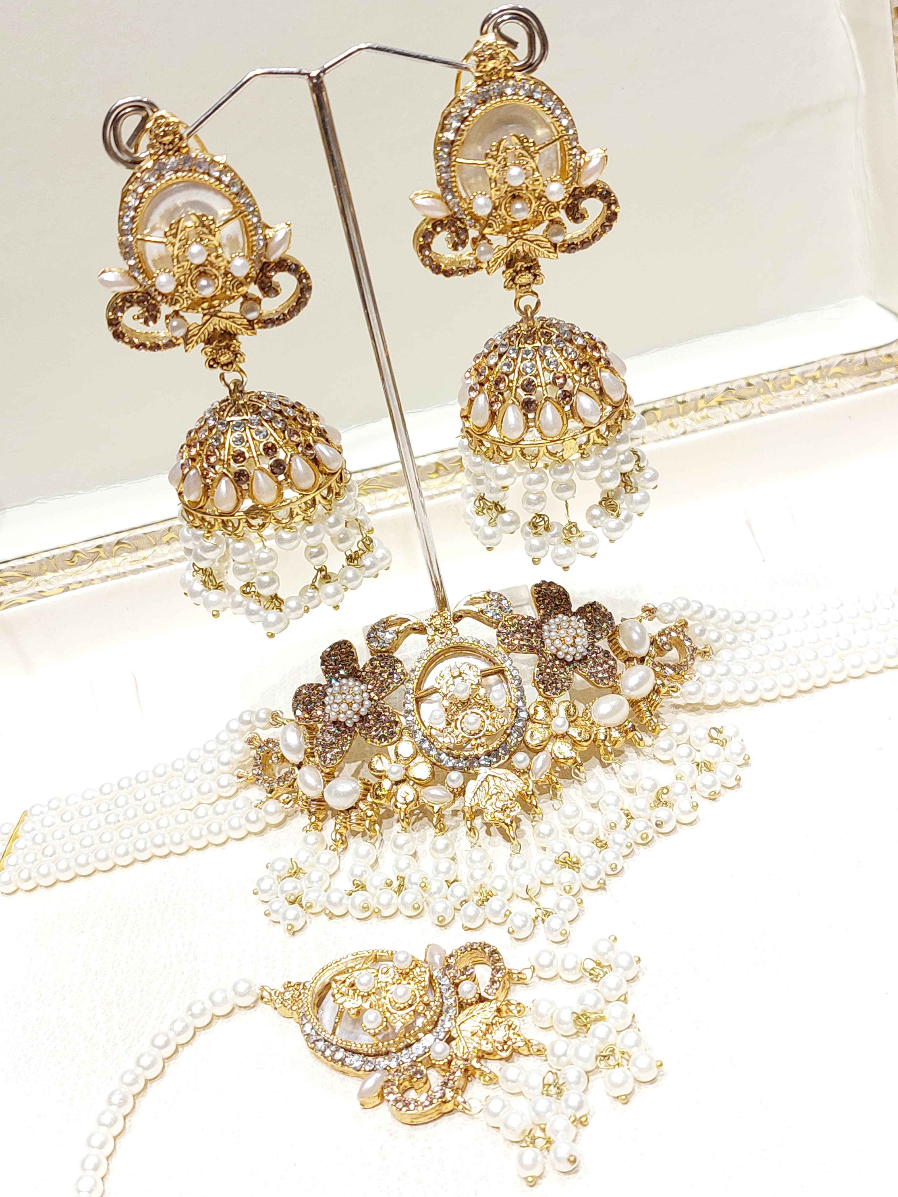 Majestic Royal Bridal Set For Women