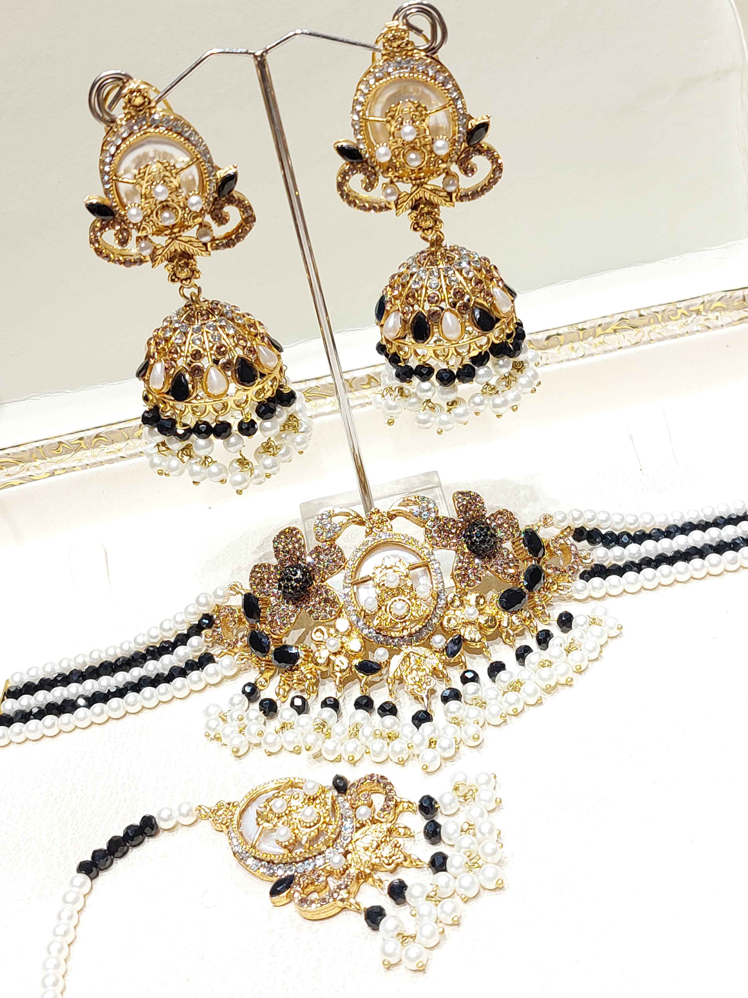 Majestic Royal Bridal Set For Women