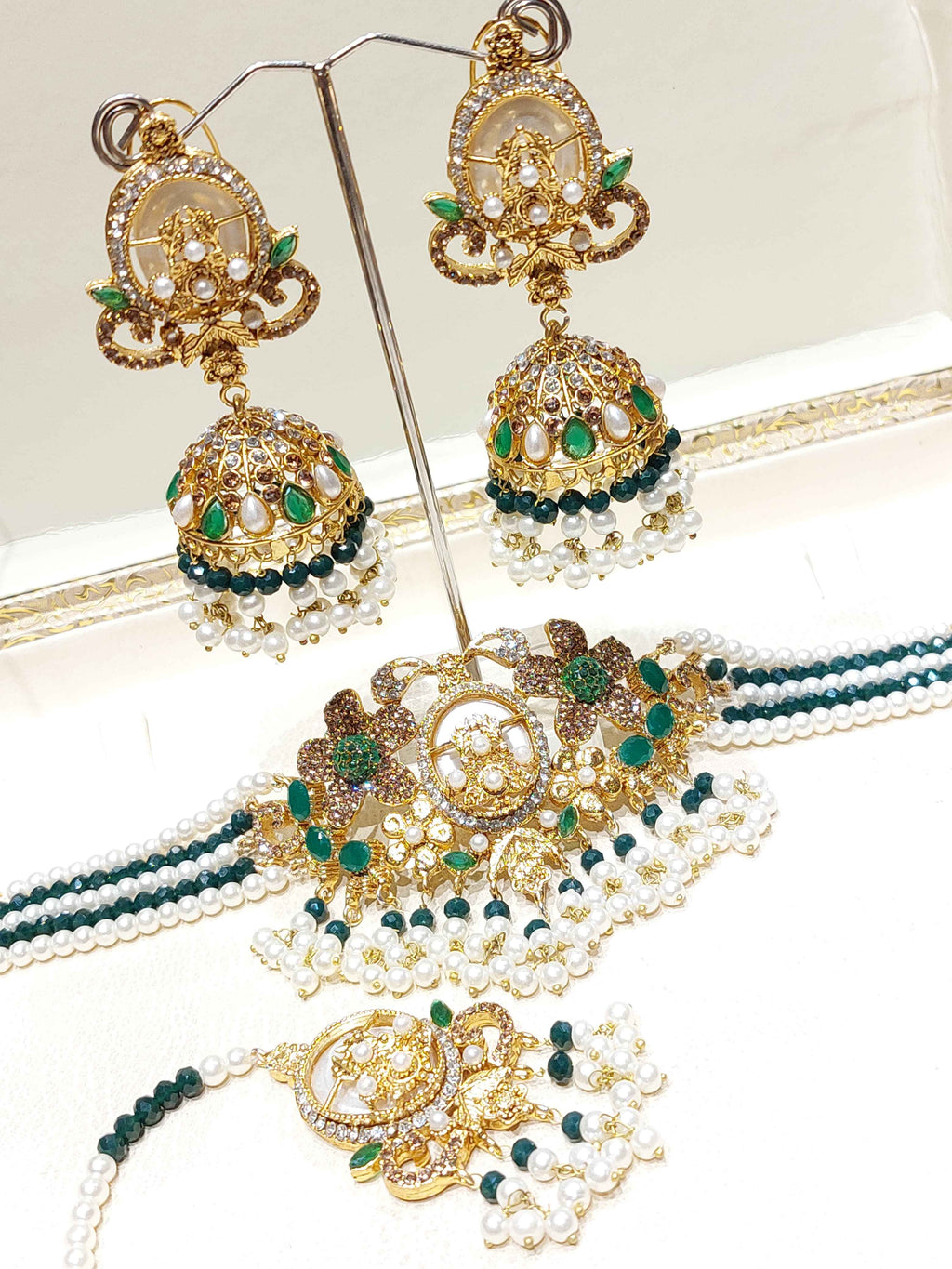 Majestic Royal Bridal Set For Women