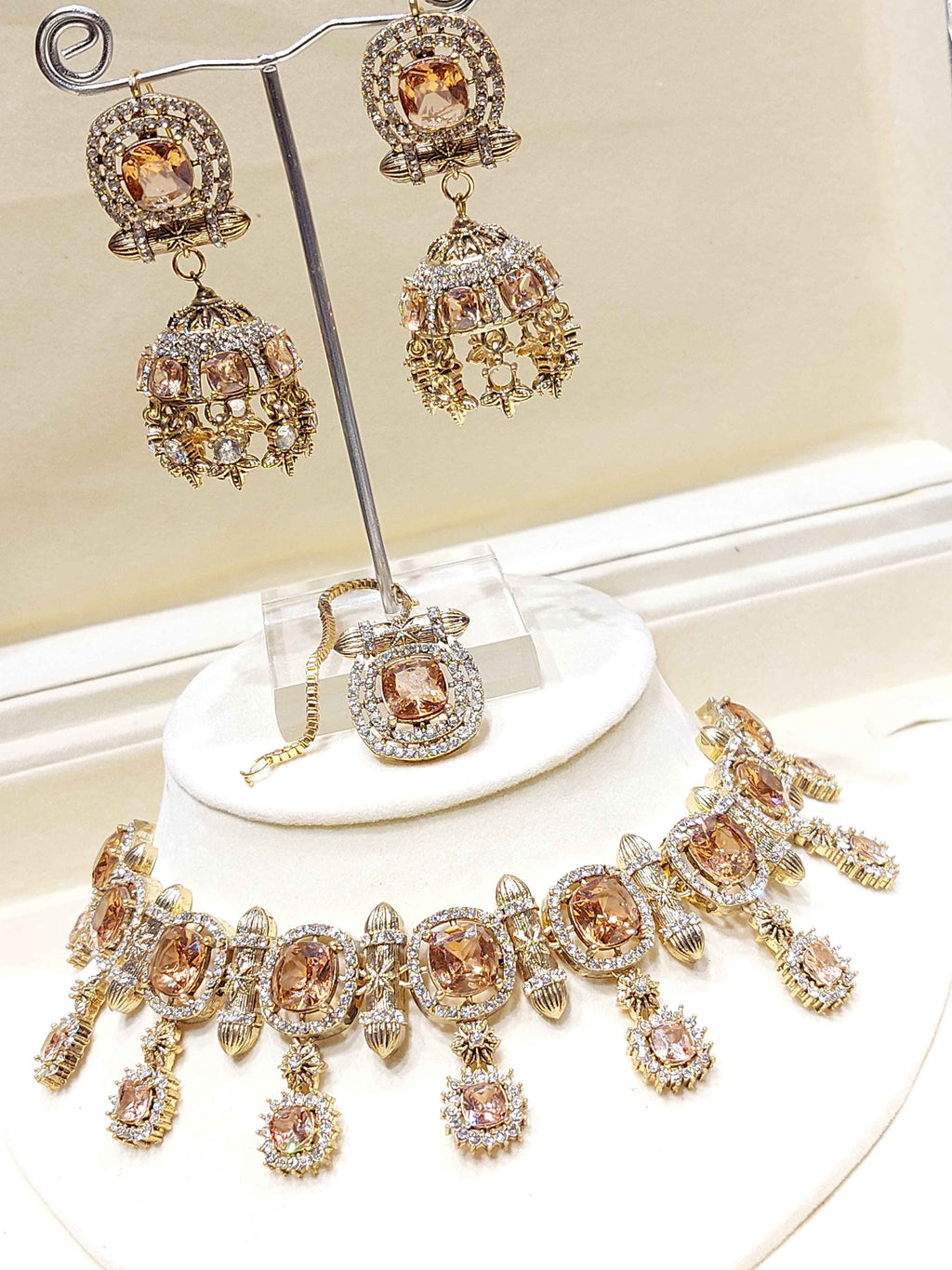 Majestic Square Cut Jewels for Women