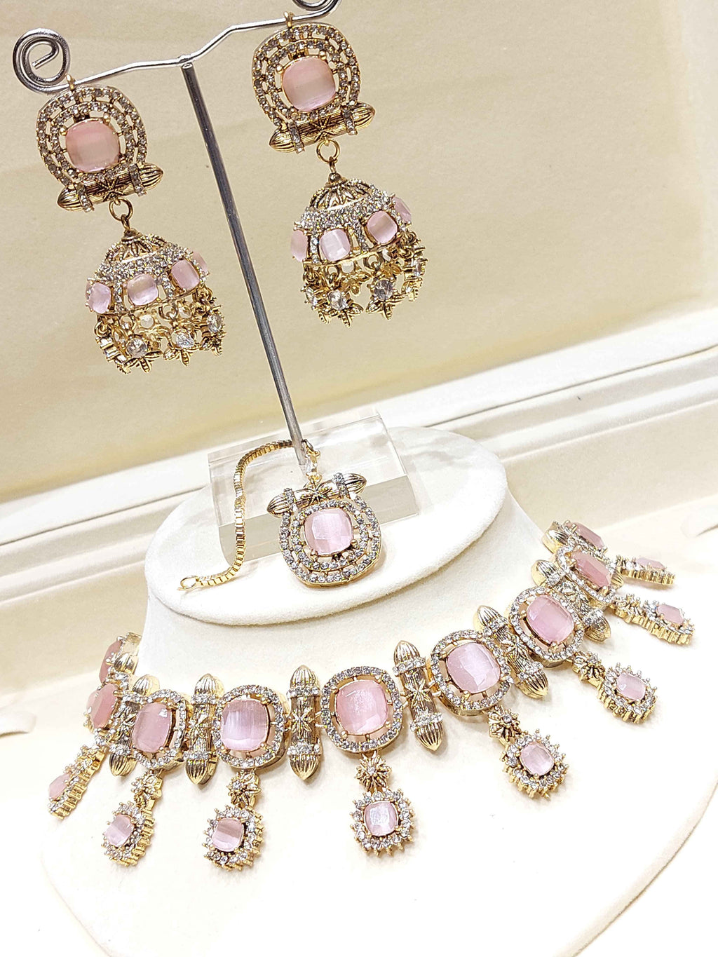 Majestic Square Cut Jewels for Women