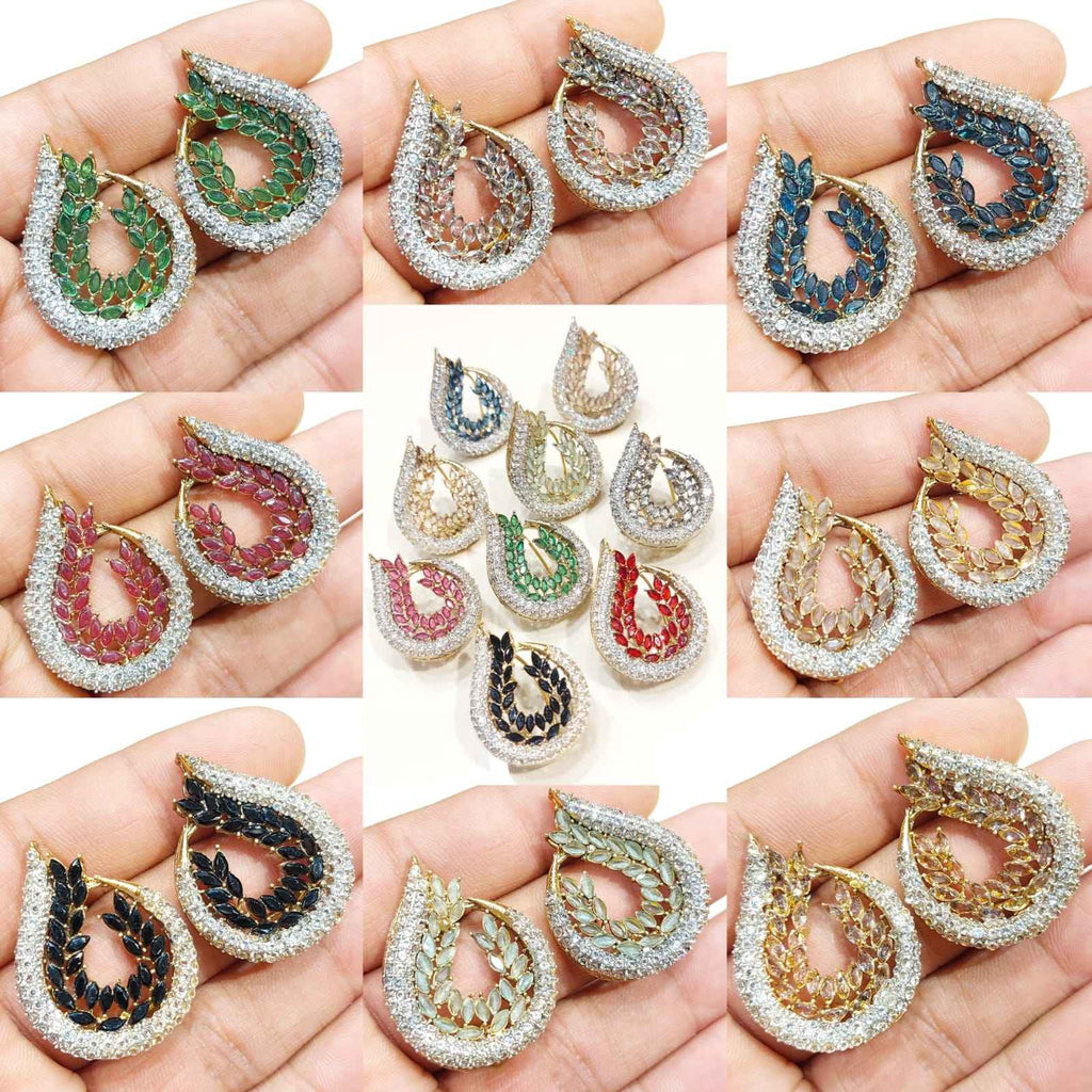 Premium Leaf-Design Studs – Elegant Everyday Wear