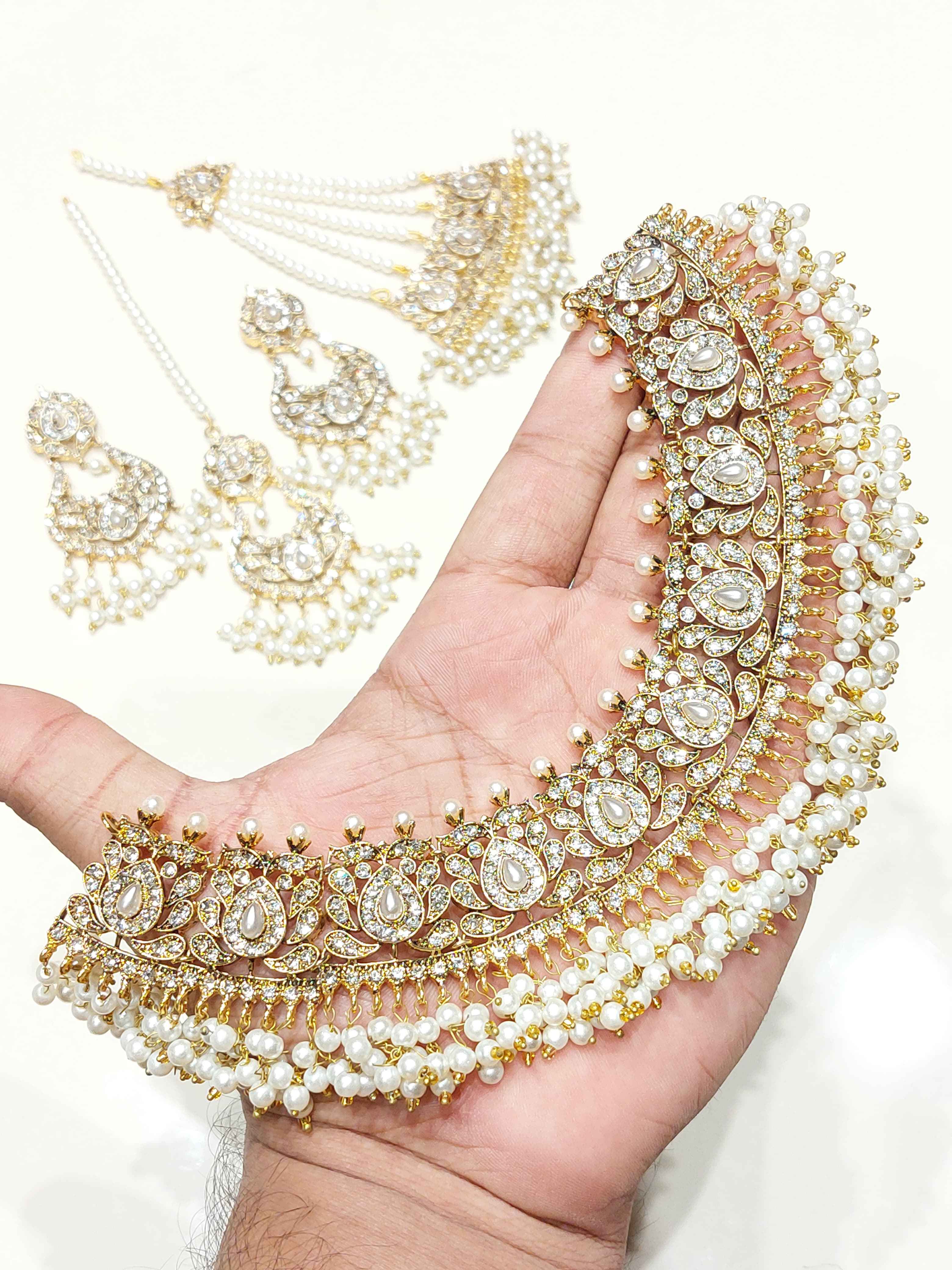 Majestic Pearl Dangler Set for Women