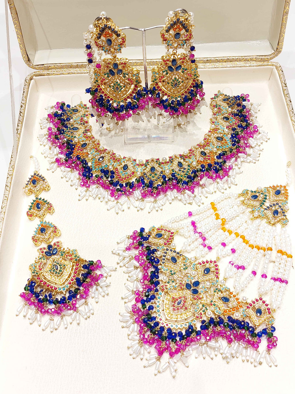 Navrattan Bridal Set