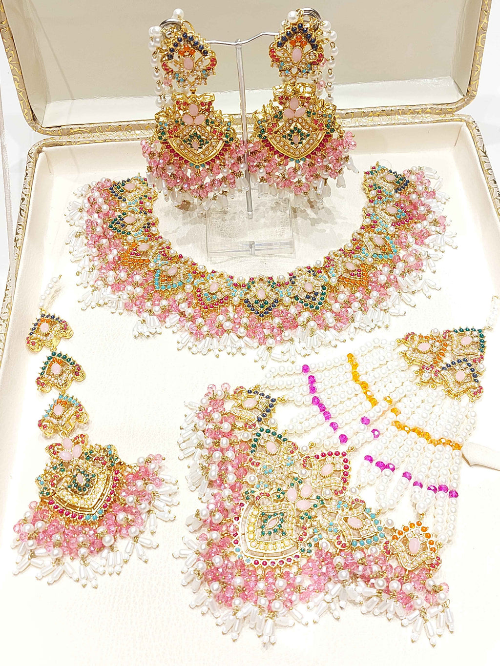 Navrattan Bridal Set