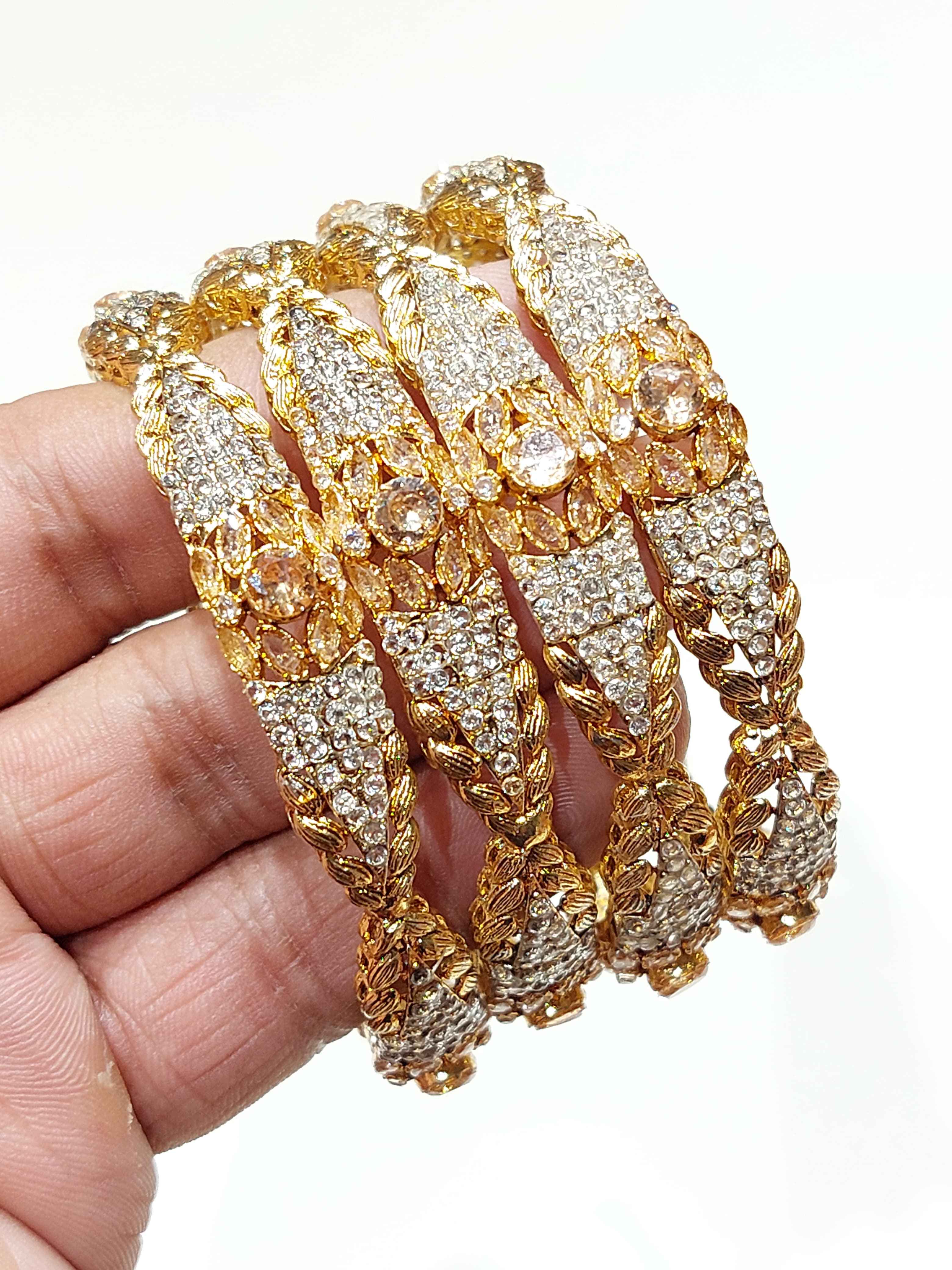 Luxe Radiant Zirkon 4-Piece Bangle Set